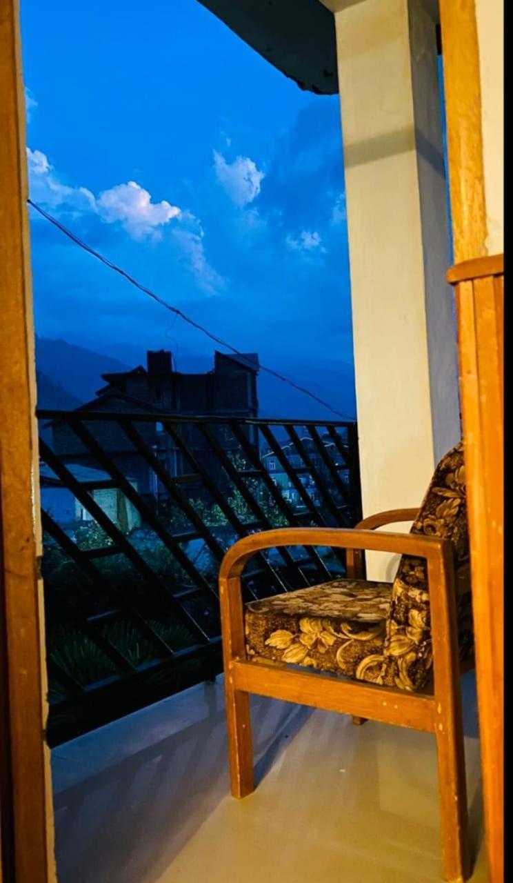 Hotel Hadimba Regency ! Free 4 Wheeler Parking ! Mountain View Rooms ! Near Mall Road Manali 外观 照片